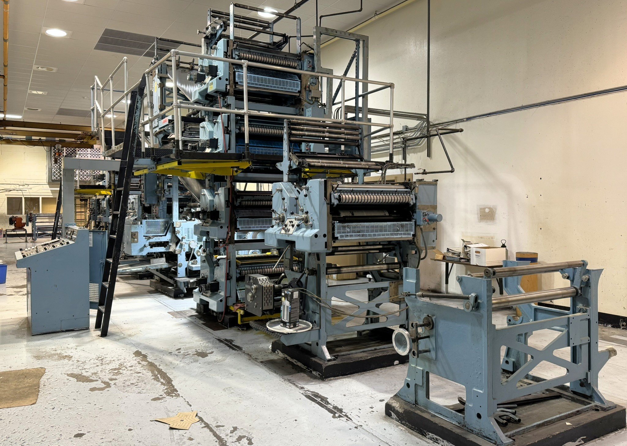 10 Unit 546 cut-off Goss Community SSC Press - Image 13